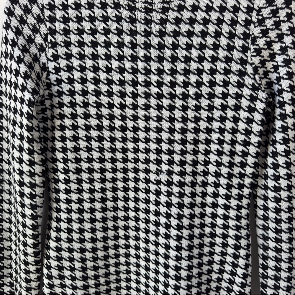 Fashion Nova Black and White “Sandra” Houndstooth Long Sleeve mini Dress - Picture 6 of 12